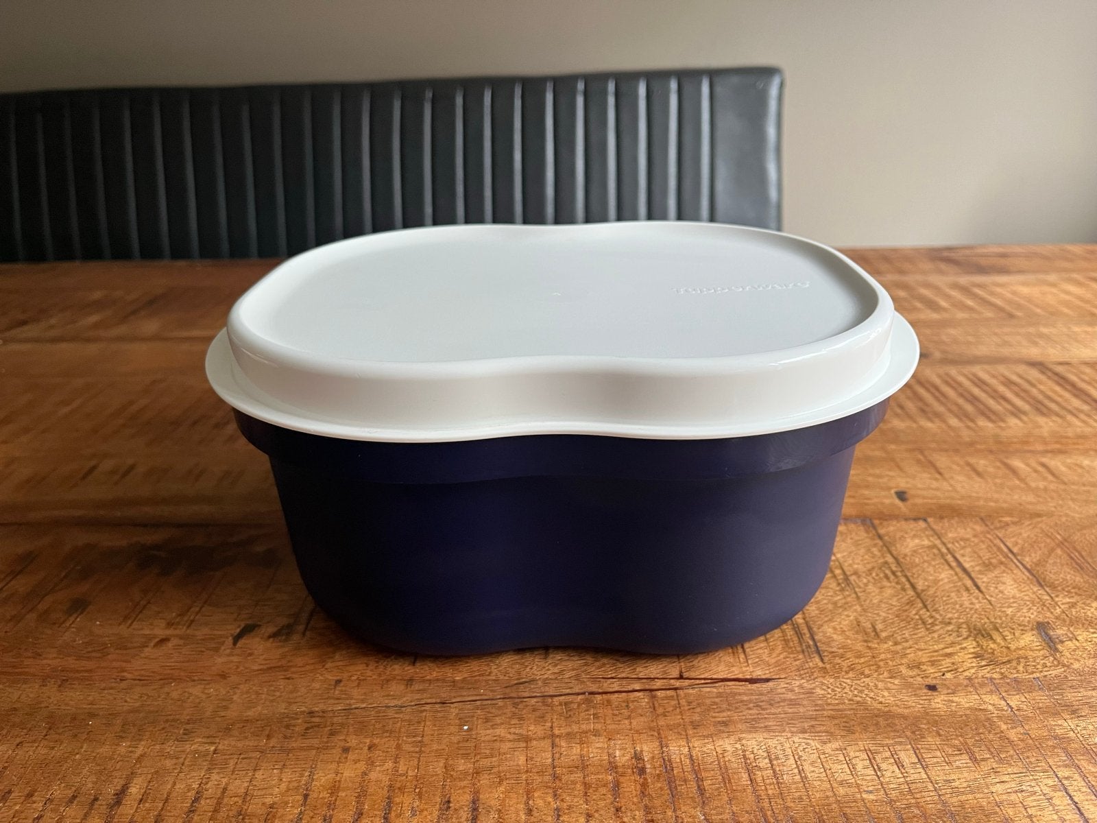 Tupperware kaasdoos - Donkerblauw met Wit Deksel, Gebruikt, Blauw, Overige typen, Ophalen of Verzenden