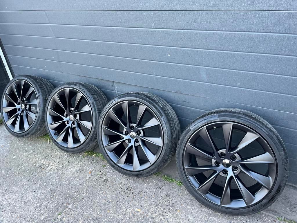 Tesla Model S Twin Turbine Matzwart breedset 21 inch origin, Auto-onderdelen, Banden en Velgen, 245 mm, Banden en Velgen, Zomerbanden
