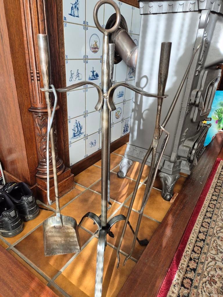 Antieke haardset met pook, schep en tang, Ophalen, Gebruikt, Vrijstaande haard, Overige soorten
