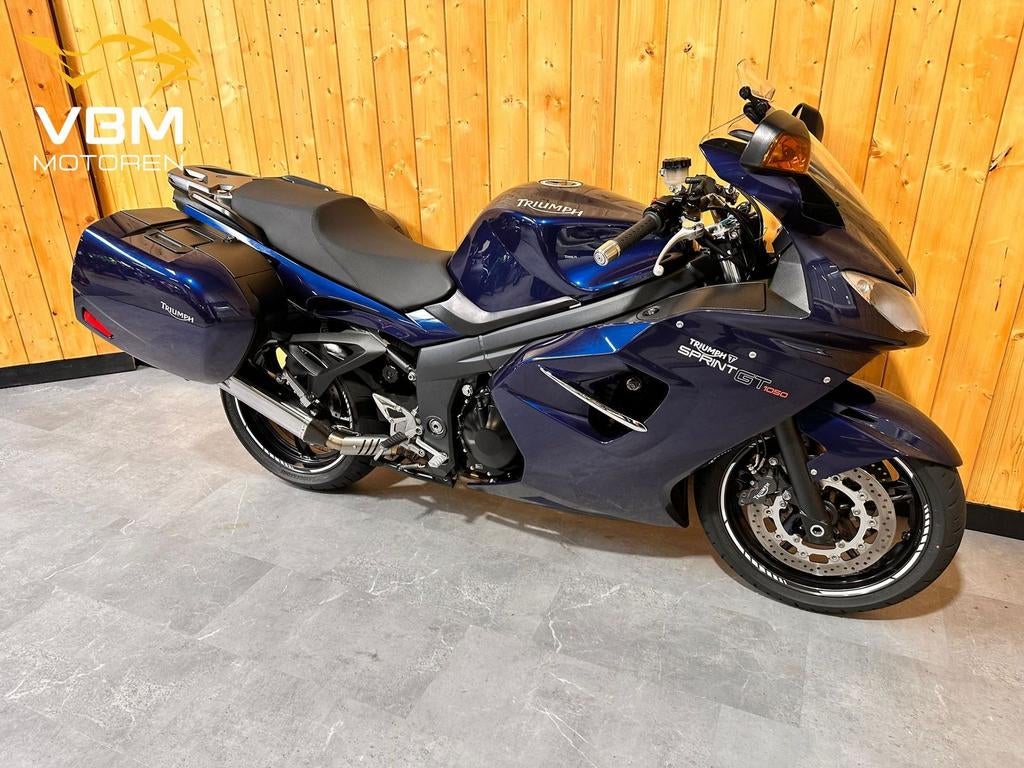 Triumph Sprint GT ABS Nieuwe set banden Zeer nette staat!, Motorrijbewijs A, Bedrijf, 1050 cc, Toermotor