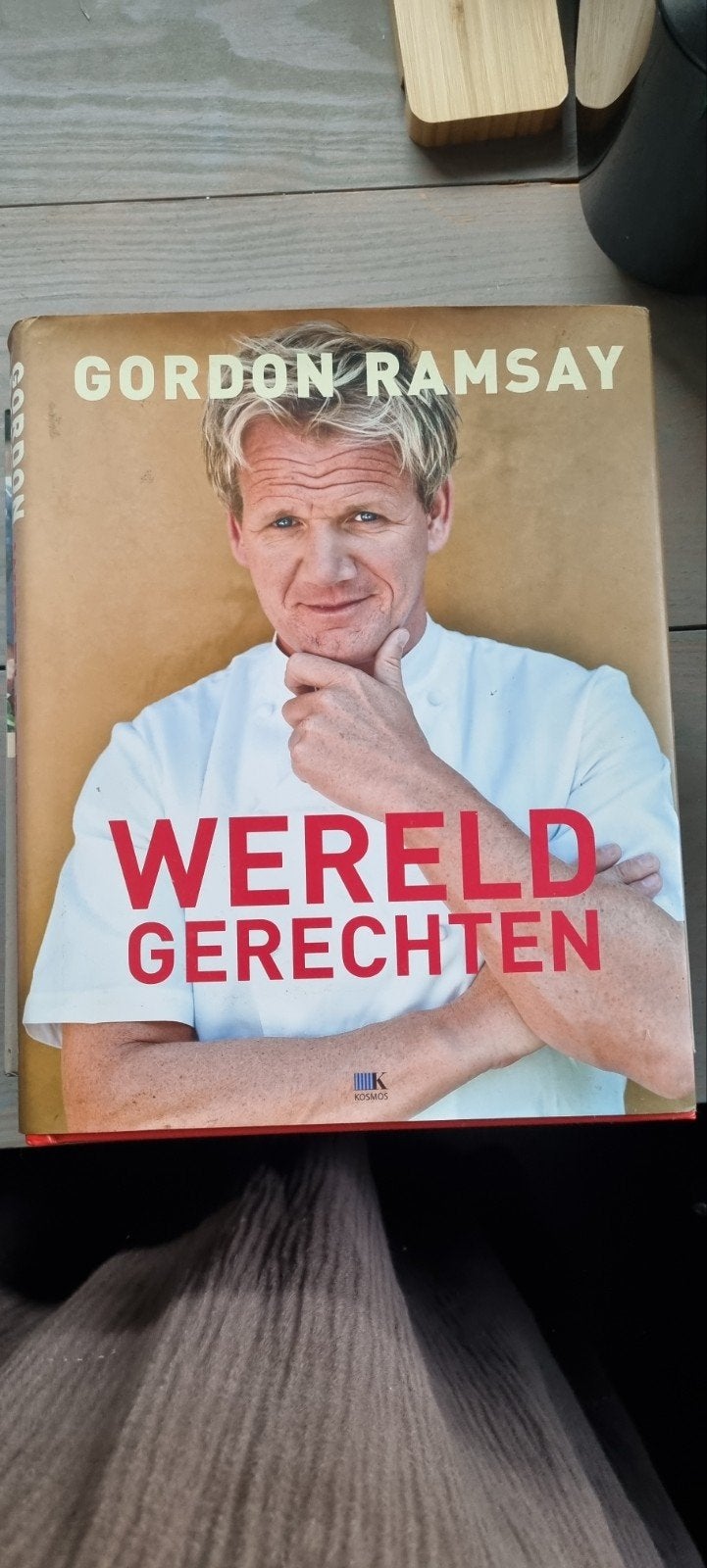 Gordon Ramsay: Wereldgerechten - Kookboek, Gelezen, Gordon Ramsay, Ophalen of Verzenden, Hoofdgerechten