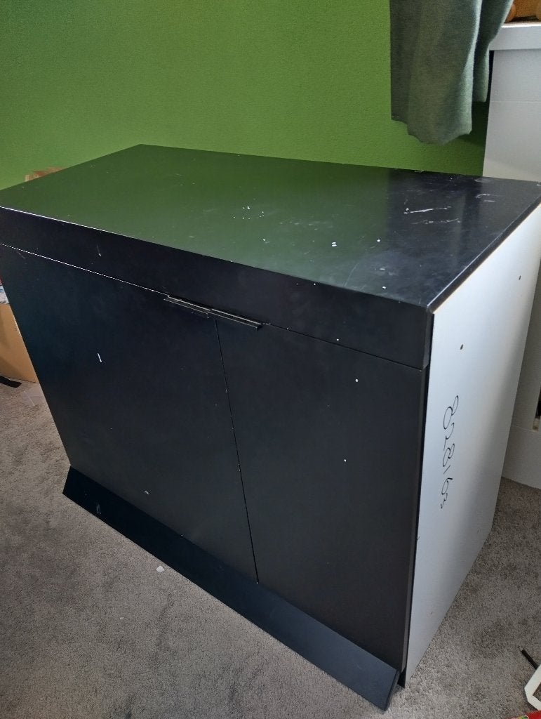 Gratis kast, Ophalen, Met plank(en), Gebruikt, 50 tot 100 cm