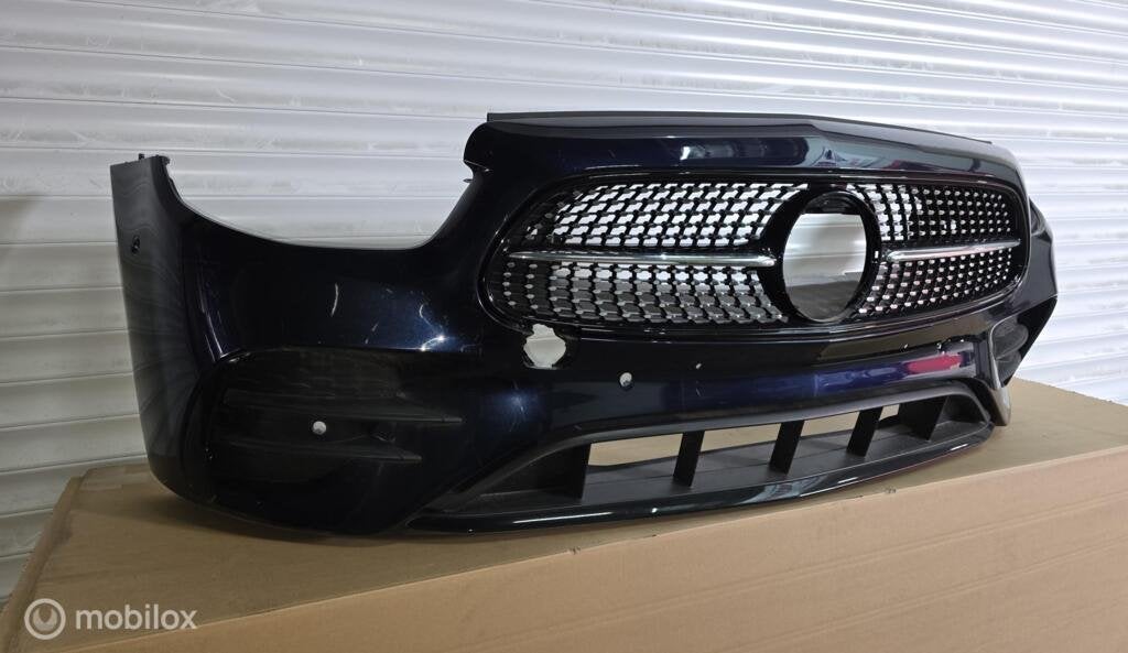 Mercedes E-klasse bumper FACELIFT W213 S213 A2138857504, Gebruikt, Voor, Mercedes-Benz, Ophalen of Verzenden