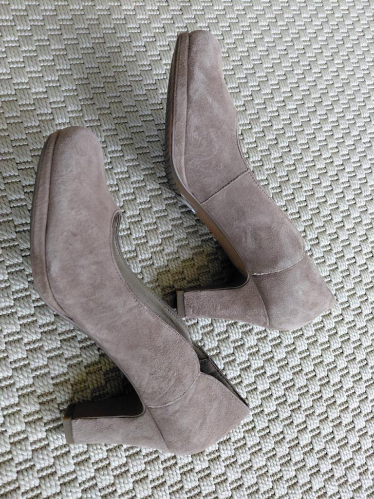 Clarks mt 38, Ophalen of Verzenden, Zo goed als nieuw, Zwart, Sneakers of Gympen