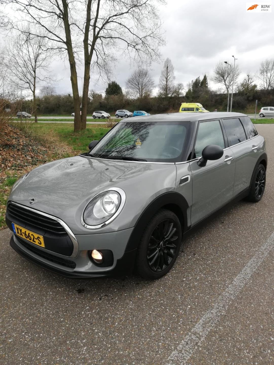Mini Mini Clubman 1.5 One Business Edition, Auto's, Dealer onderhouden, Overige carrosserieën, Overige brandstoffen, Bedrijf