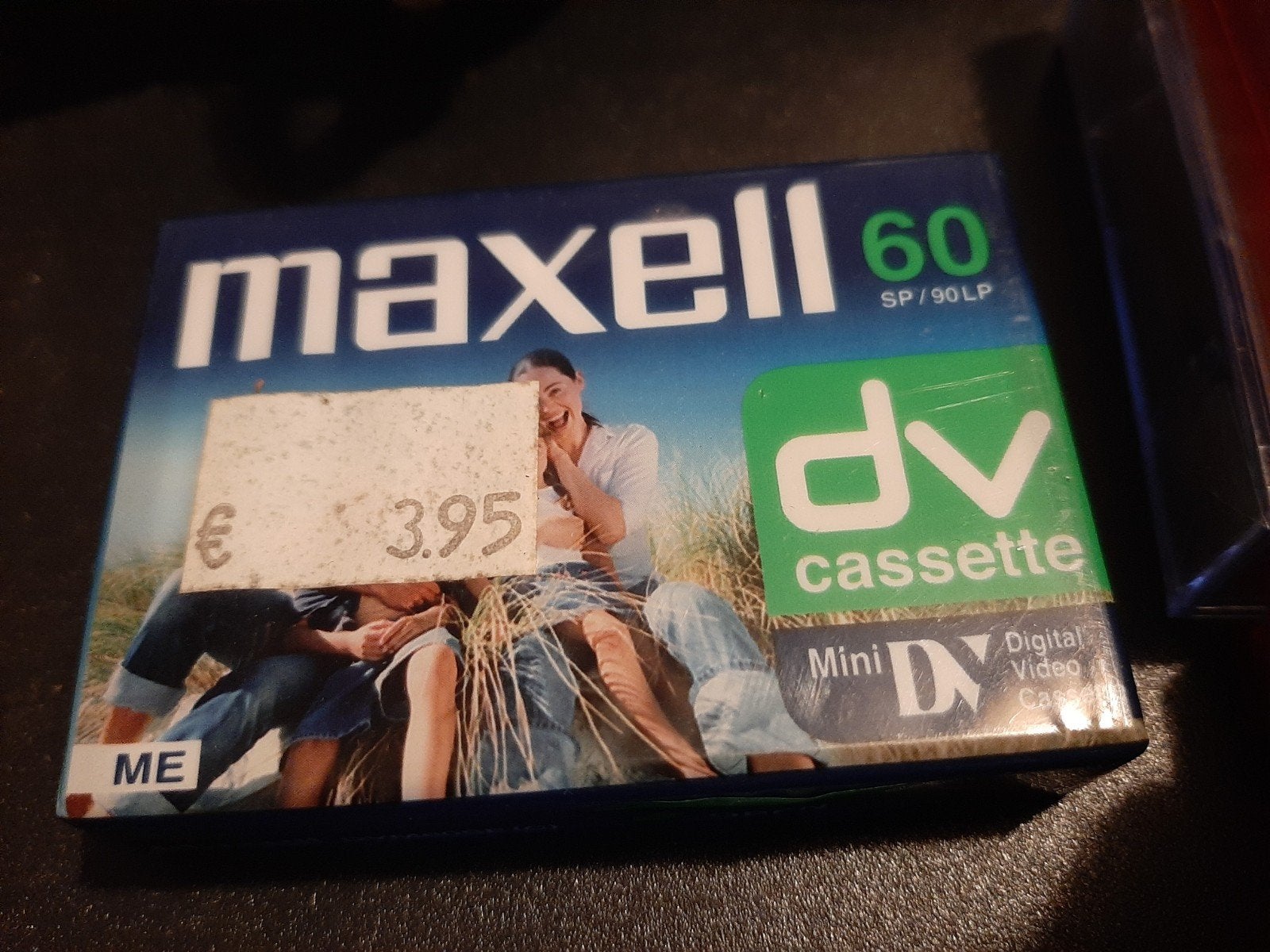Nieuwe DV60 & Video 8 90min Tapes - Sony, Maxell, Hema, Ophalen of Verzenden, Nieuw, Mini dv, Band, Disc of Geheugen