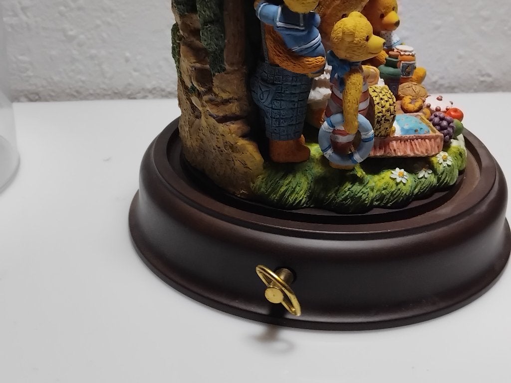 FM Teddy bear picknick, Verzamelen, Ophalen of Verzenden, Zo goed als nieuw, Beeldje, Overige merken