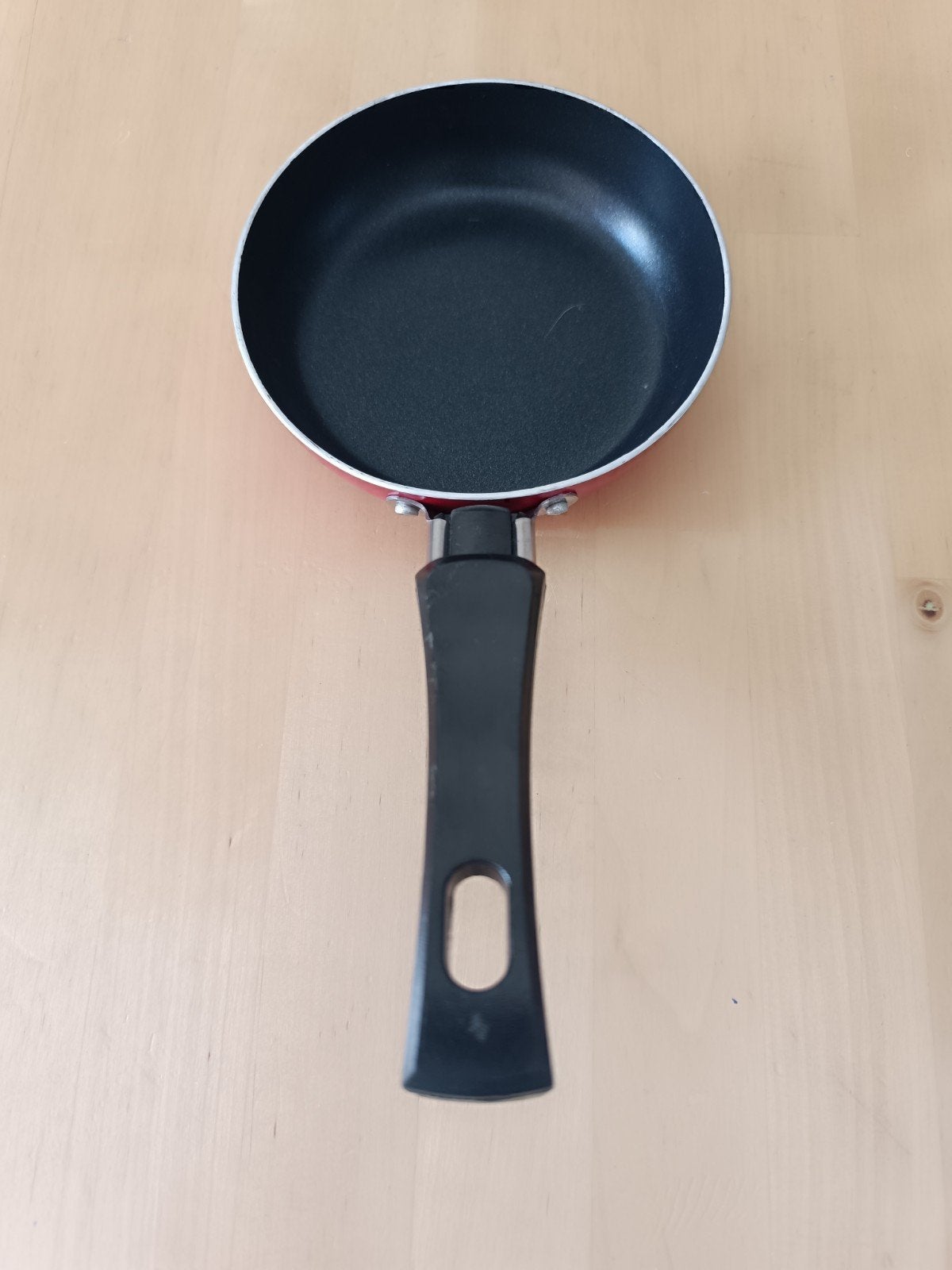 Koekepan 12cm perfect voor pancakes of eieren, Koekenpan, Antiaanbaklaag, Aluminium, Ophalen of Verzenden
