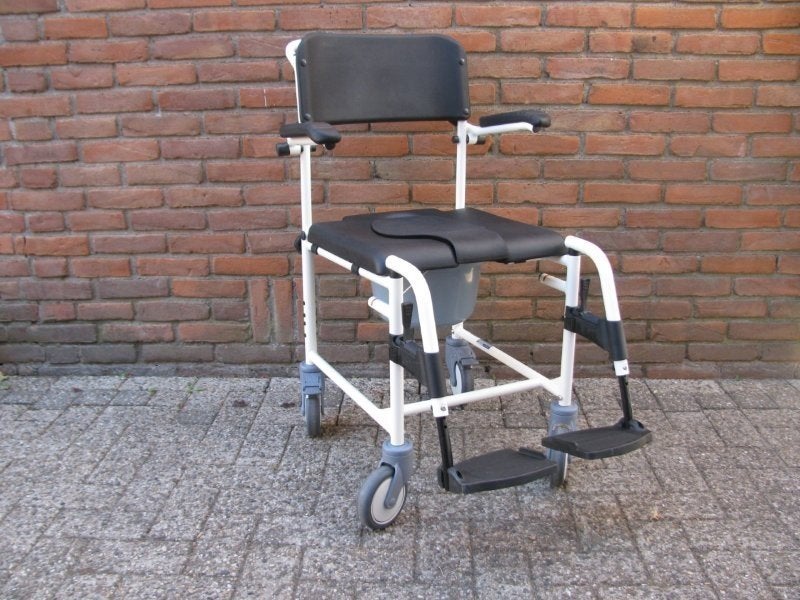 Dietz aluminium po – douchestoel met po 45 cm Als nieuw, Ophalen, Zo goed als nieuw
