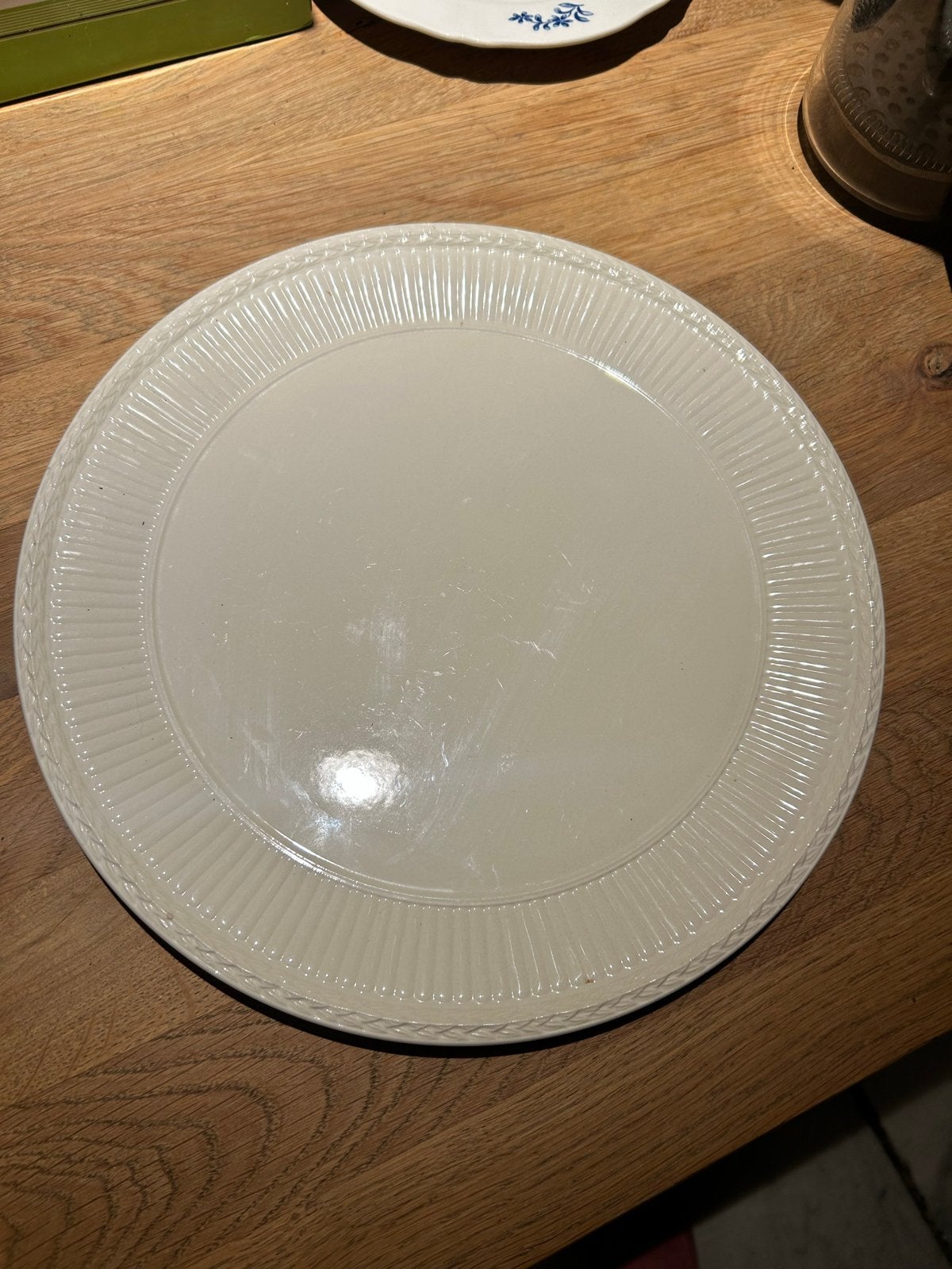 Wedgwood Edme Queen's Ware taart schaal - Zo goed als nieuw, Klassiek, Ophalen of Verzenden, Zo goed als nieuw, Bord(en)