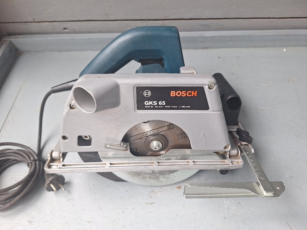 Bosch GKS65 cirkelzaag, Gebruikt, Cirkelzaag, 600 tot 1200 watt, Ophalen of Verzenden