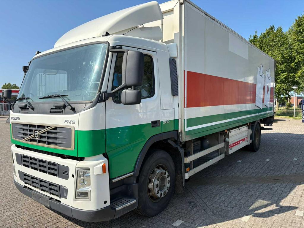 Volvo - FM 9 Cooling 260 - Vrachtwagen, Overige brandstoffen, Bedrijf, Volvo, Te koop