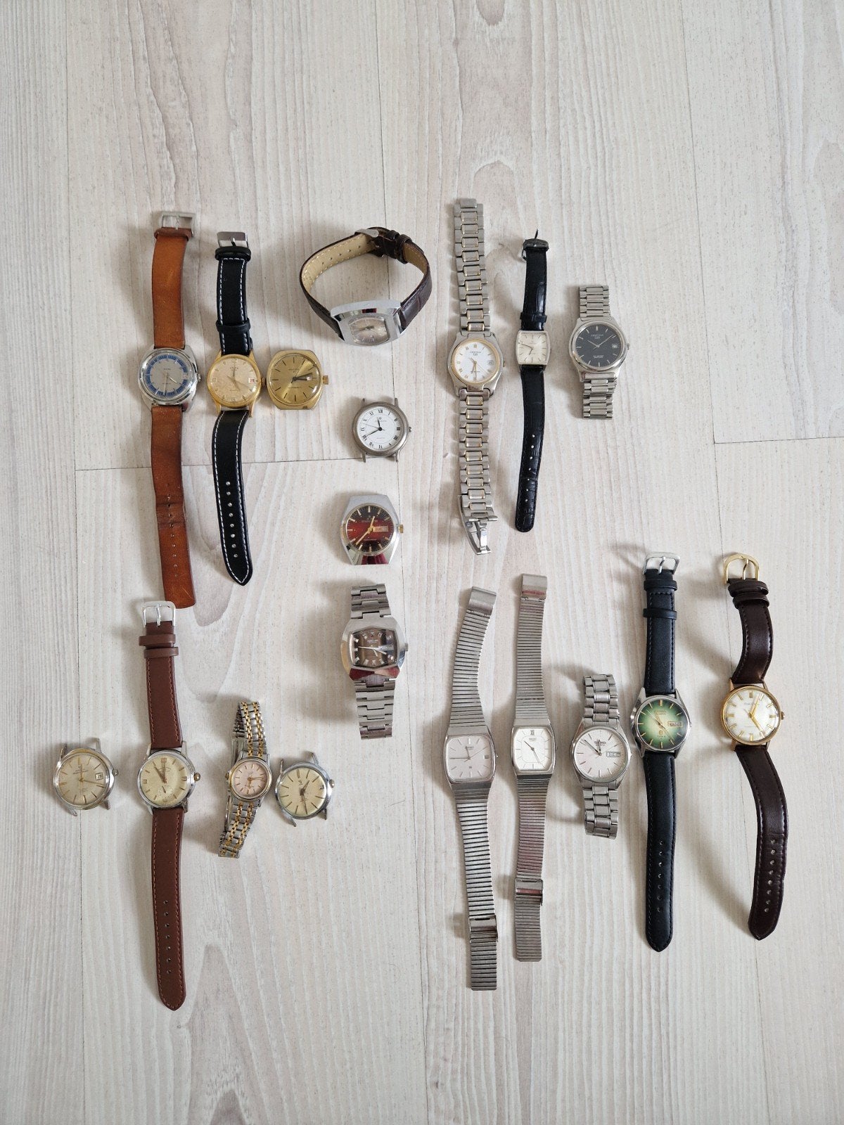 verschillende horloges, veel merken en verschillende staat, Ophalen of Verzenden