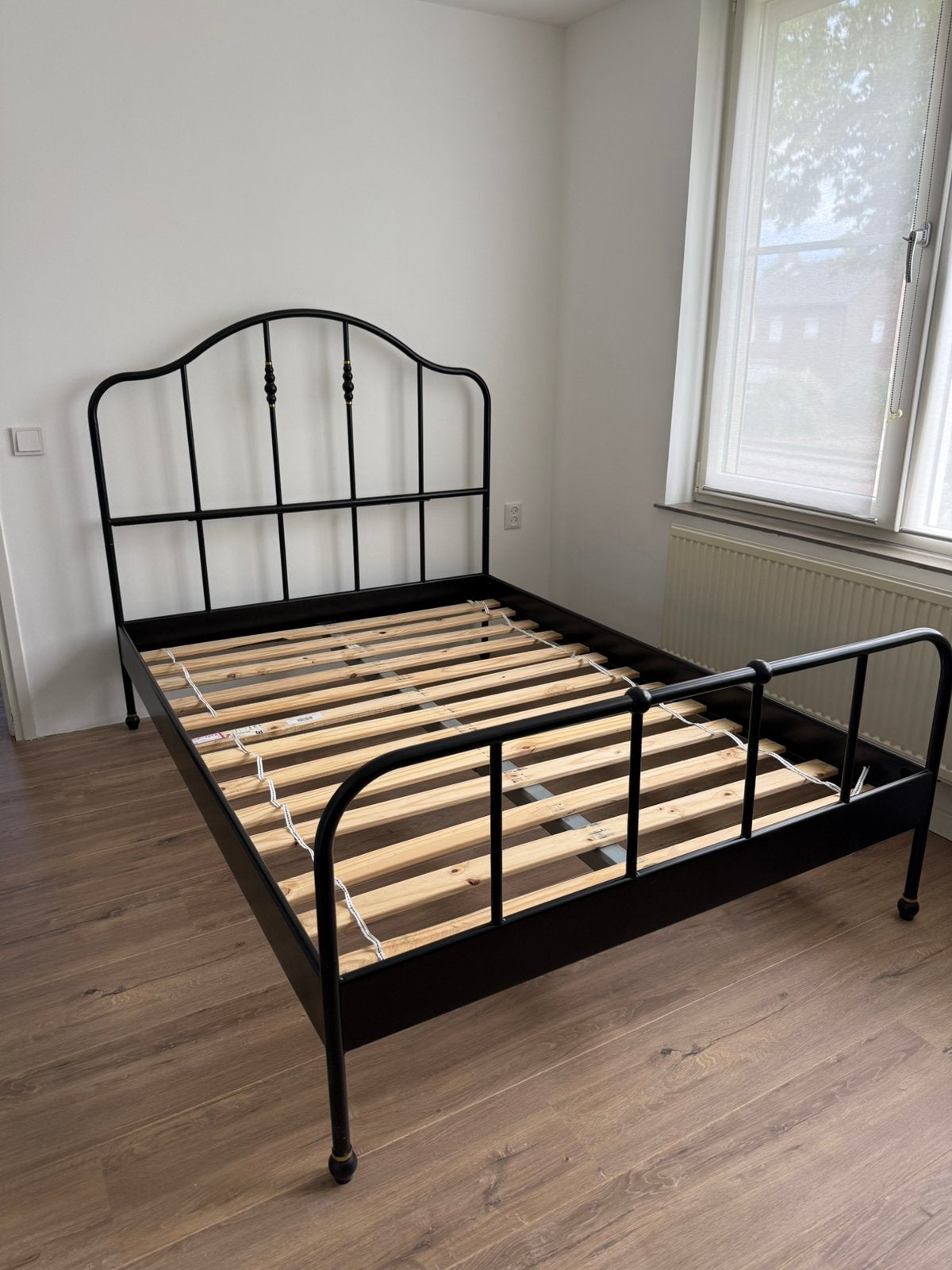 Ikea bed 140x200, Ophalen, Zwart, Tweepersoons, 140 cm