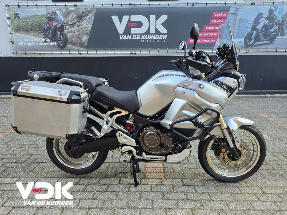 YAMAHA XT 1200 Z SUPER TENERE (bj 2017 model 2011) 25,241 km, Motoren, 2 cilinders, 1199 cc, Motorrijbewijs A, Bedrijf