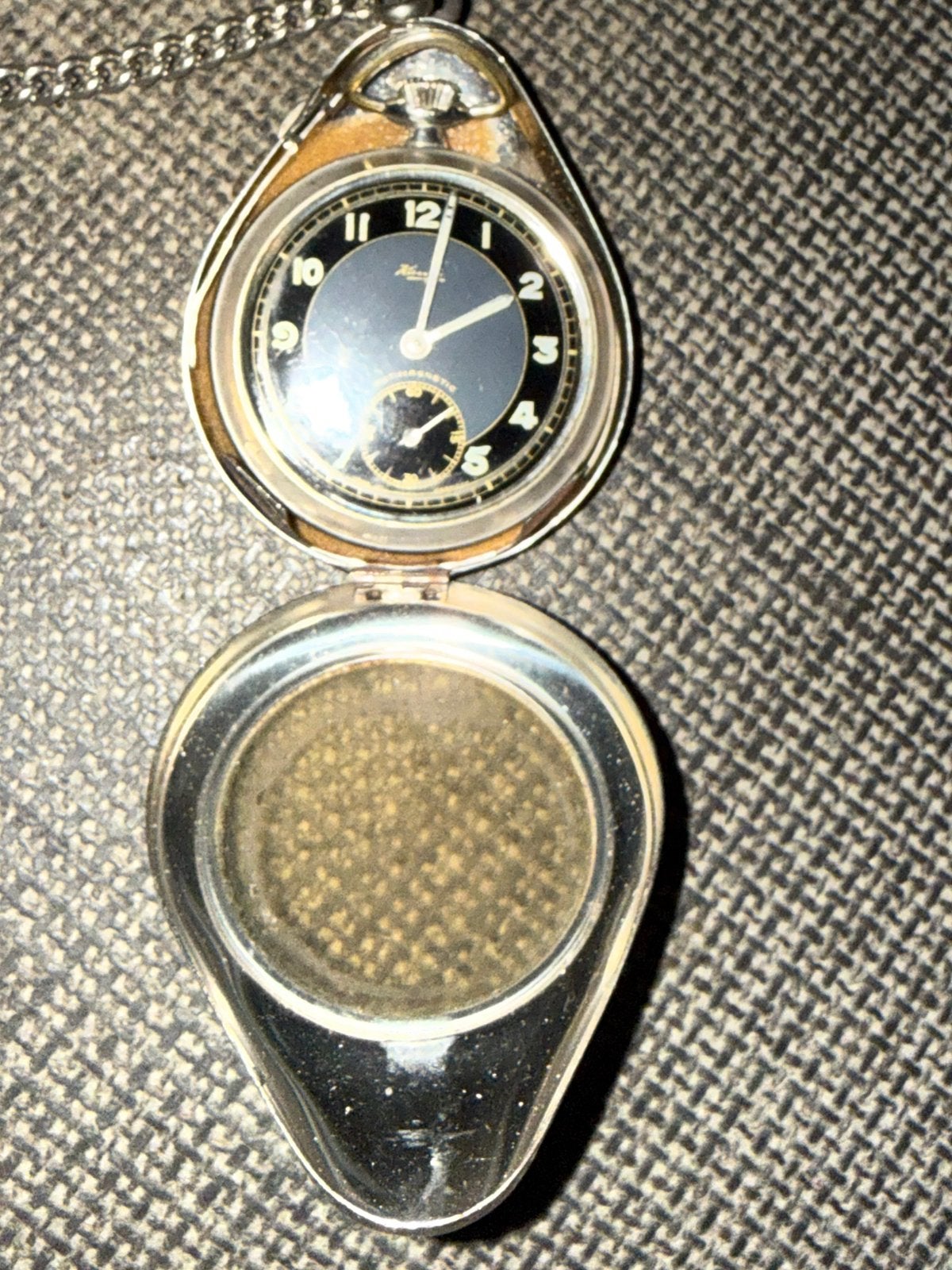 Kienzle zakhorloge met doosje en ketting, Ophalen of Verzenden, Staal, Overige merken, 1960 of later