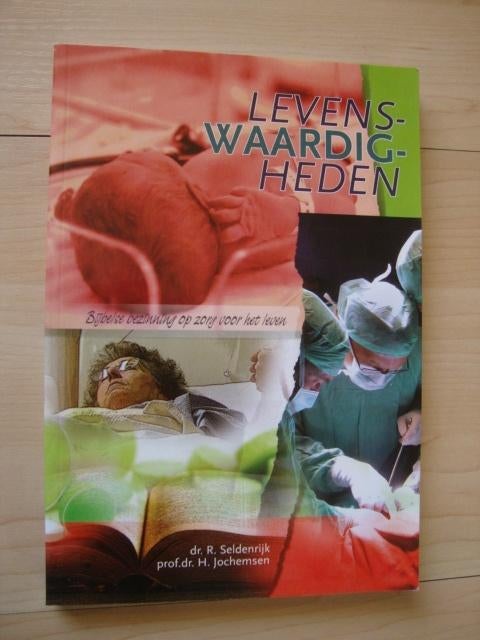 LEVENSWAARDIGHEDEN door Dr R Seldenrijk ea, Boeken, Ophalen of Verzenden, Zo goed als nieuw