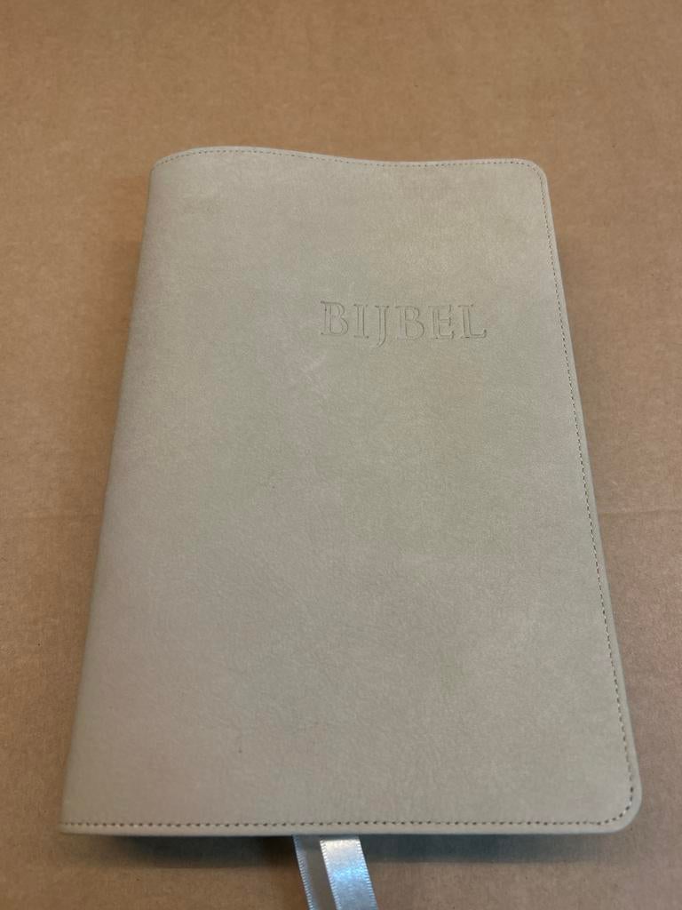 Nieuwe Bijbel Herziene Statenvertaling leren kaft, Boeken, Ophalen of Verzenden, Nieuw, Christendom | Protestants