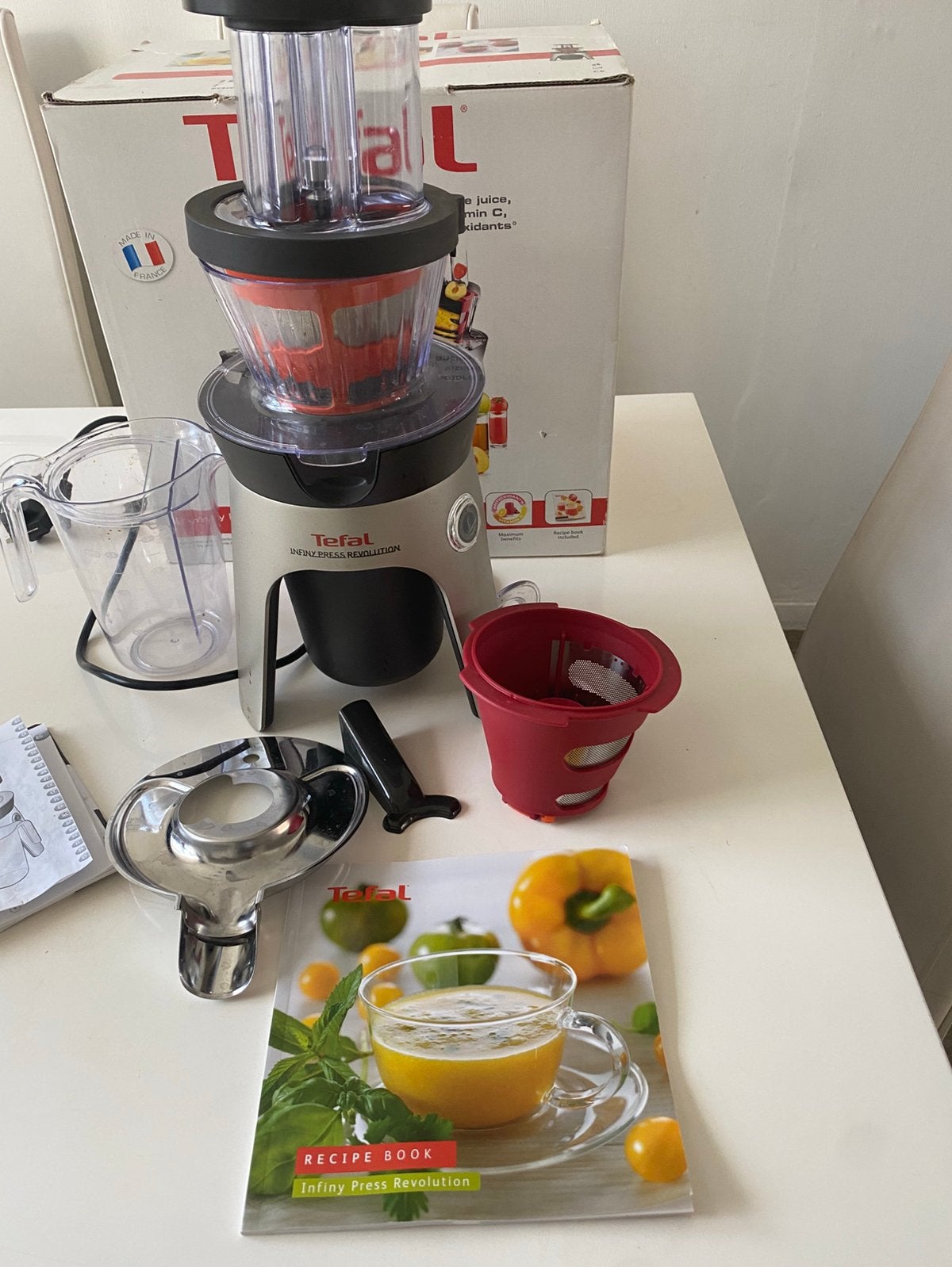 TEFAL Infiny press Revolution slow juicer, Ophalen of Verzenden, Zo goed als nieuw