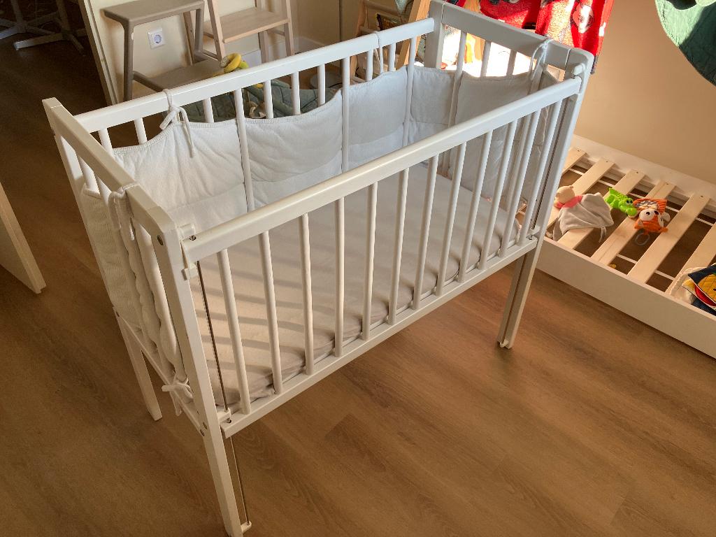 Babyspullen: wieg, co-sleeper, wipstoel en babygym, Ophalen, Gebruikt