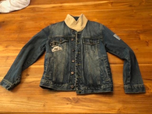 Super leuk Stoer spijkerjack kids met patches 10-11 jaar, Ophalen, Jongen of Meisje, Jas, Skhubuan
