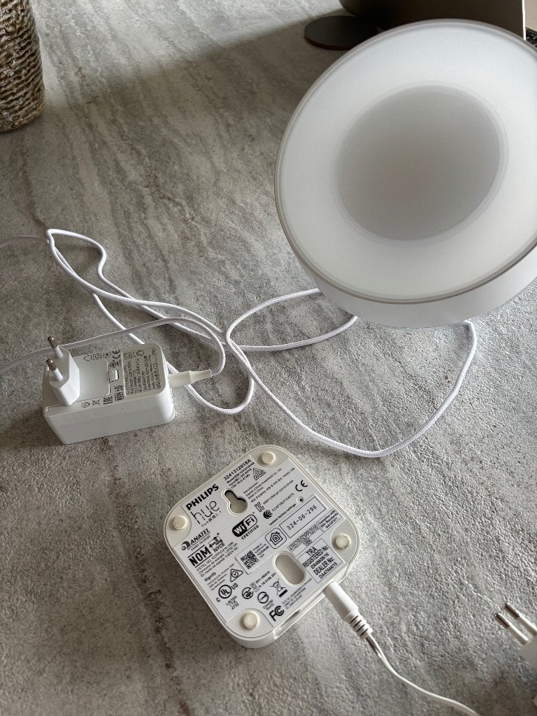 Philips Hue vloer/tafel bol met Philips bridge, Ophalen, Minder dan 30 watt, E27 (groot), Overige typen