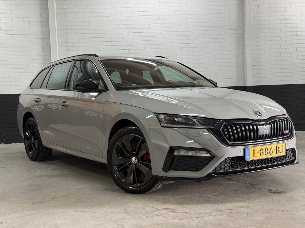 Skoda Octavia Combi 1.4 TSI RS iV Bns 1e Eig! Keyless, Virt., Auto's, Gebruikt, Euro 6, Hybride Elektrisch/Benzine, 13 kWh