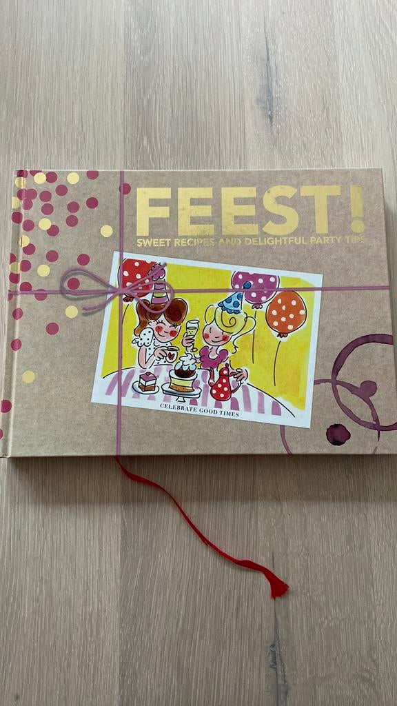 Boek blond Amsterdam feest, Ophalen of Verzenden, Zo goed als nieuw