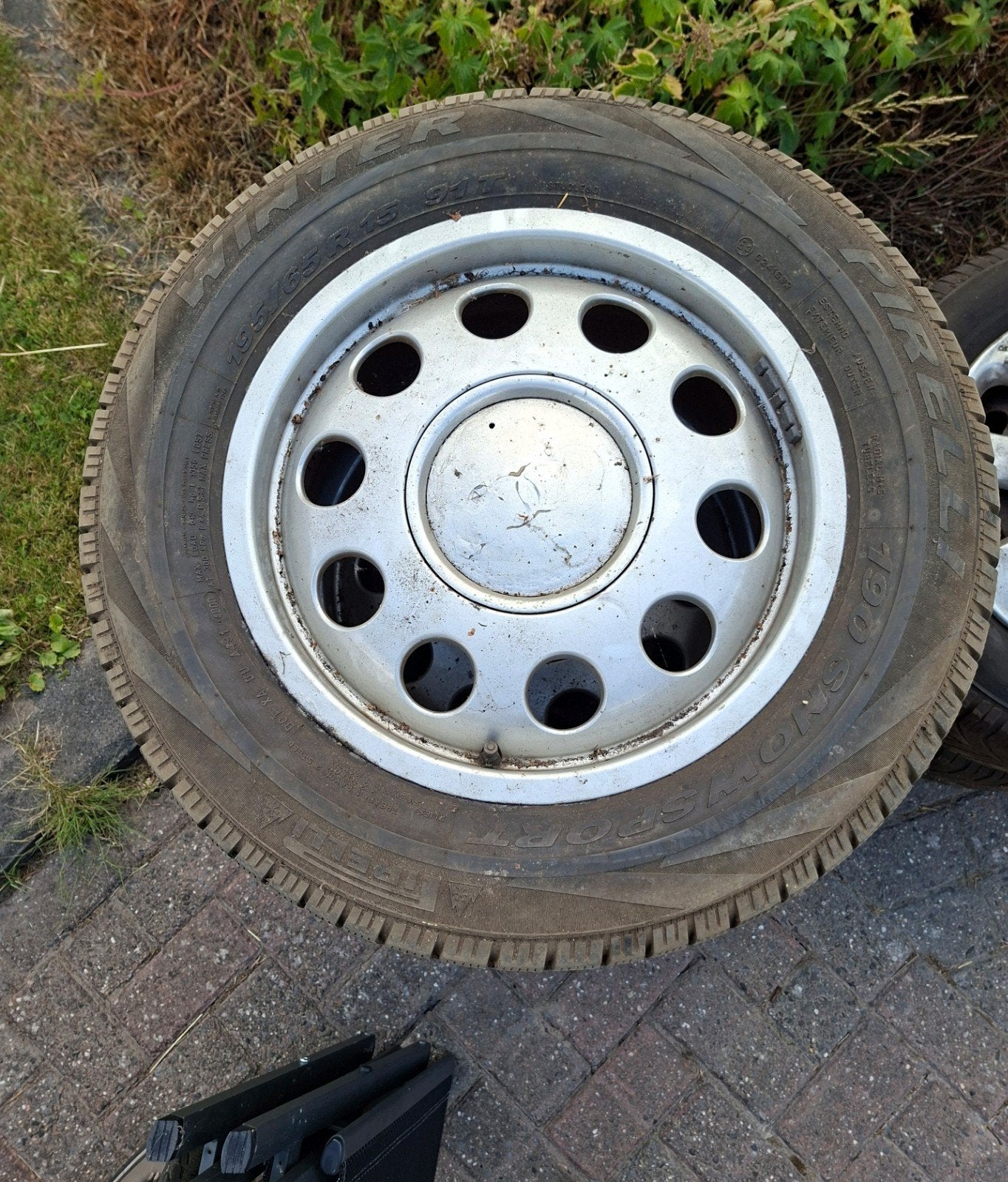 Winterbanden met velgen 195/65 R15, Ophalen, Gebruikt
