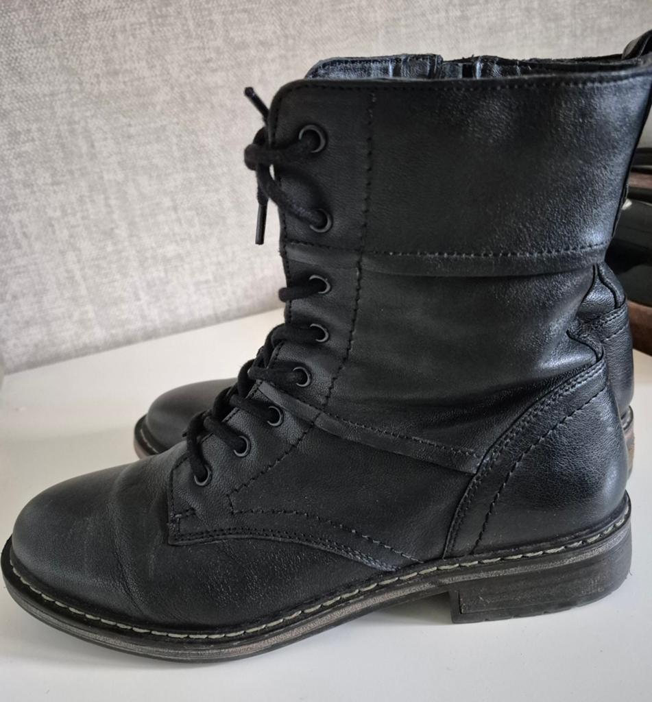 Leren laarsjes / boots, Ophalen of Verzenden, Zo goed als nieuw, Zwart