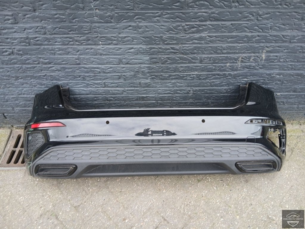 Audi A3 8Y Sportback 21-24 Achterbumper Bumper 4xPDC Origine, Gebruikt, AUDI AG, Auto-Union-Strasse 1
85045  Ingolstadt, DE, Kundenbetreuung@audi.de