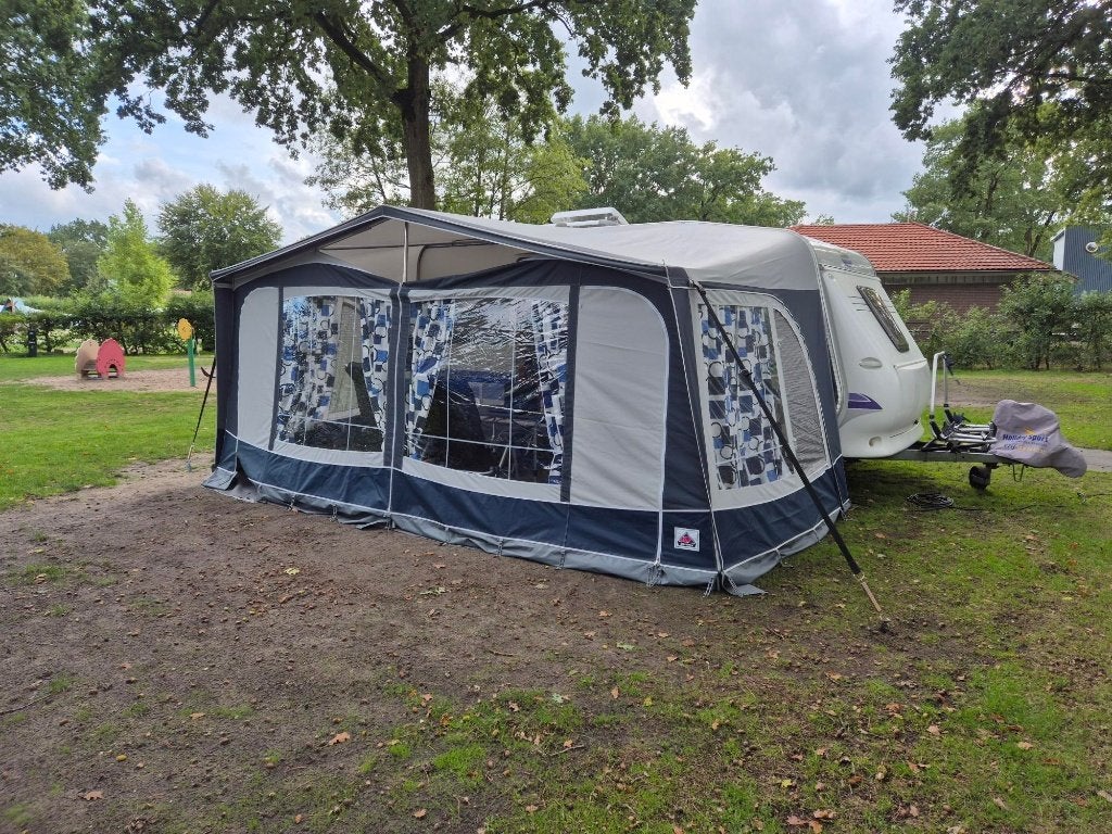 HOBBY 460  UFE 2009, Caravans en Kamperen, Caravans, Rondzit, Hobby, Particulier, 4 tot 5 meter