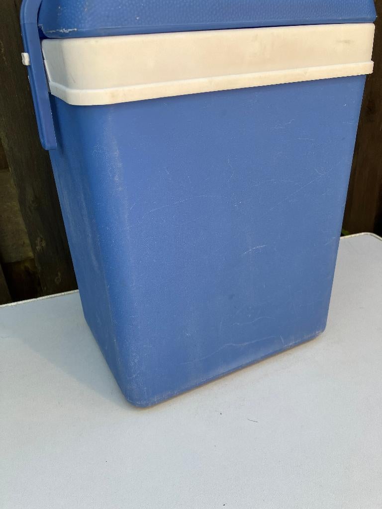 EDA koelbox 12 liter, Ophalen, Gebruikt, Koelbox, Koelelement