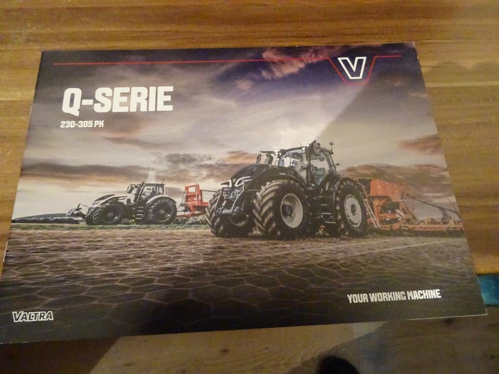 Valtra Q trekker folder, Ophalen of Verzenden, Nieuw, Folder