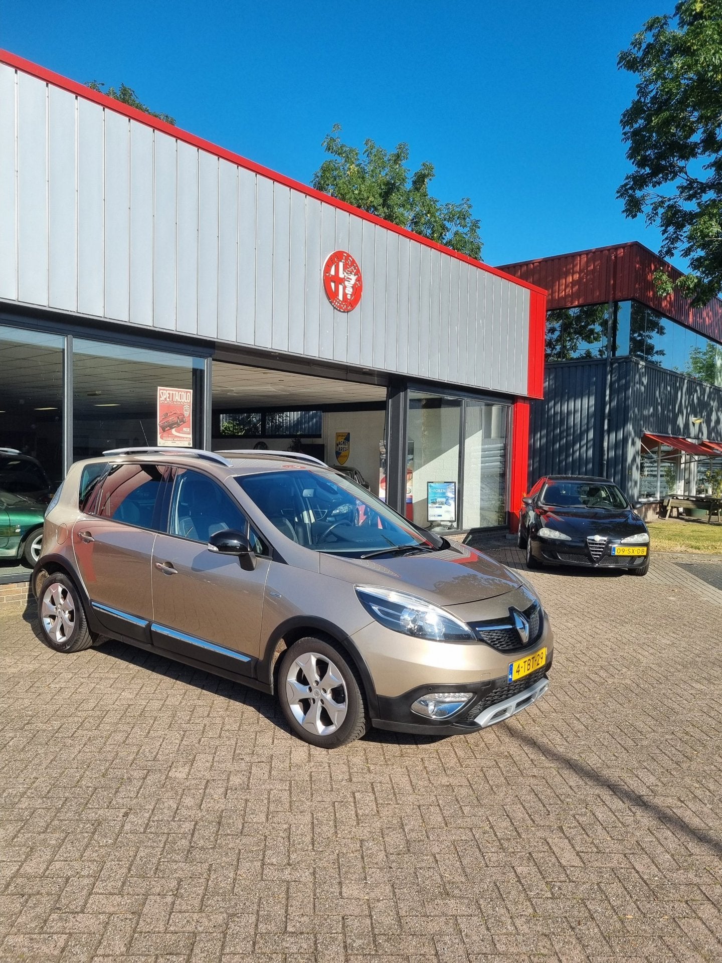 Renault Scénic Xmod 1.2 TCe Bose, Auto's, Renault, Voorwielaandrijving, Euro 5, Gebruikt, 4 cilinders
