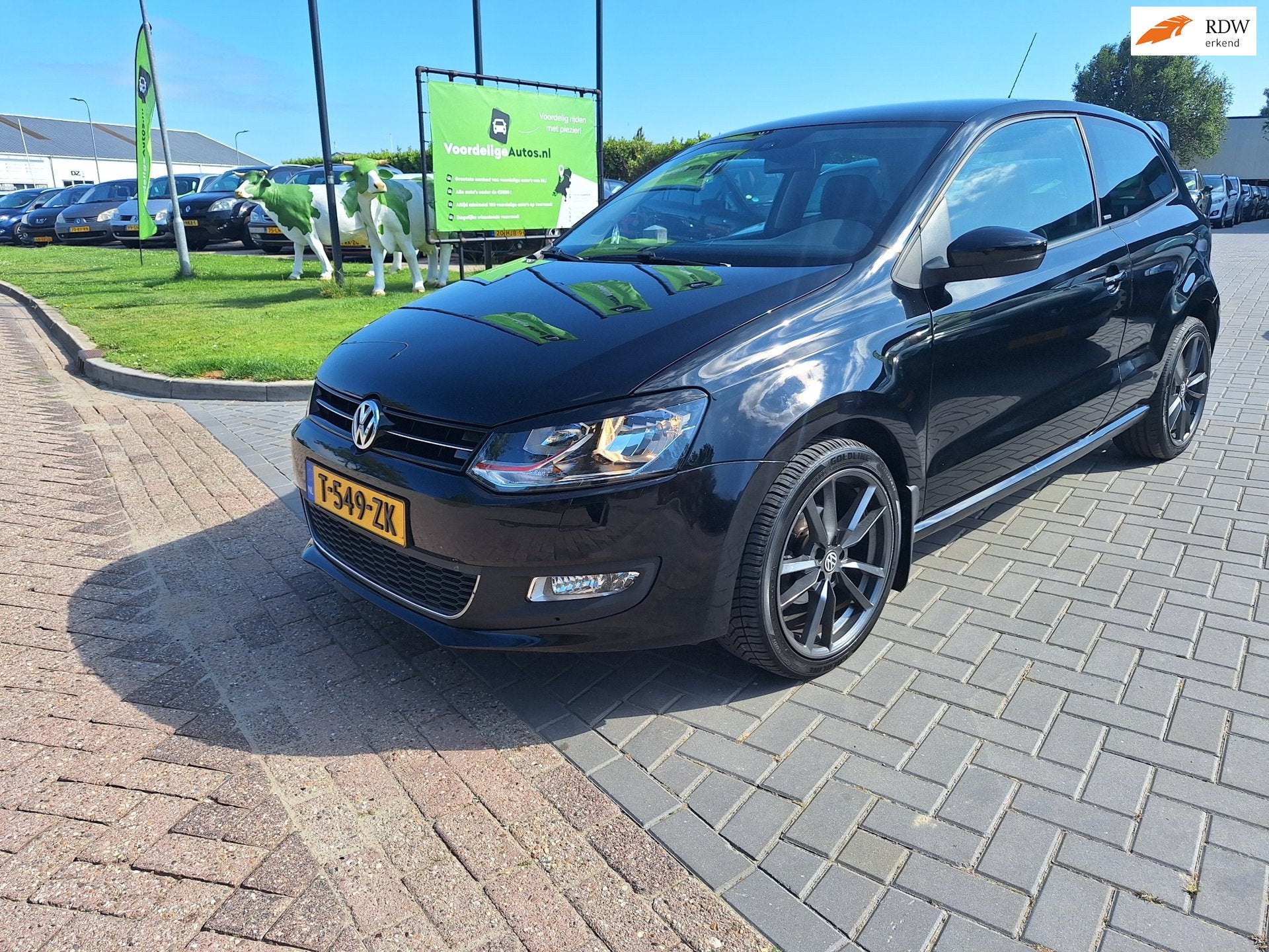 Volkswagen Polo 1.2 TSI Highline / Keurige auto / APK jul 20, Voorwielaandrijving, Euro 5, Automatische klimaatregeling, Zwart