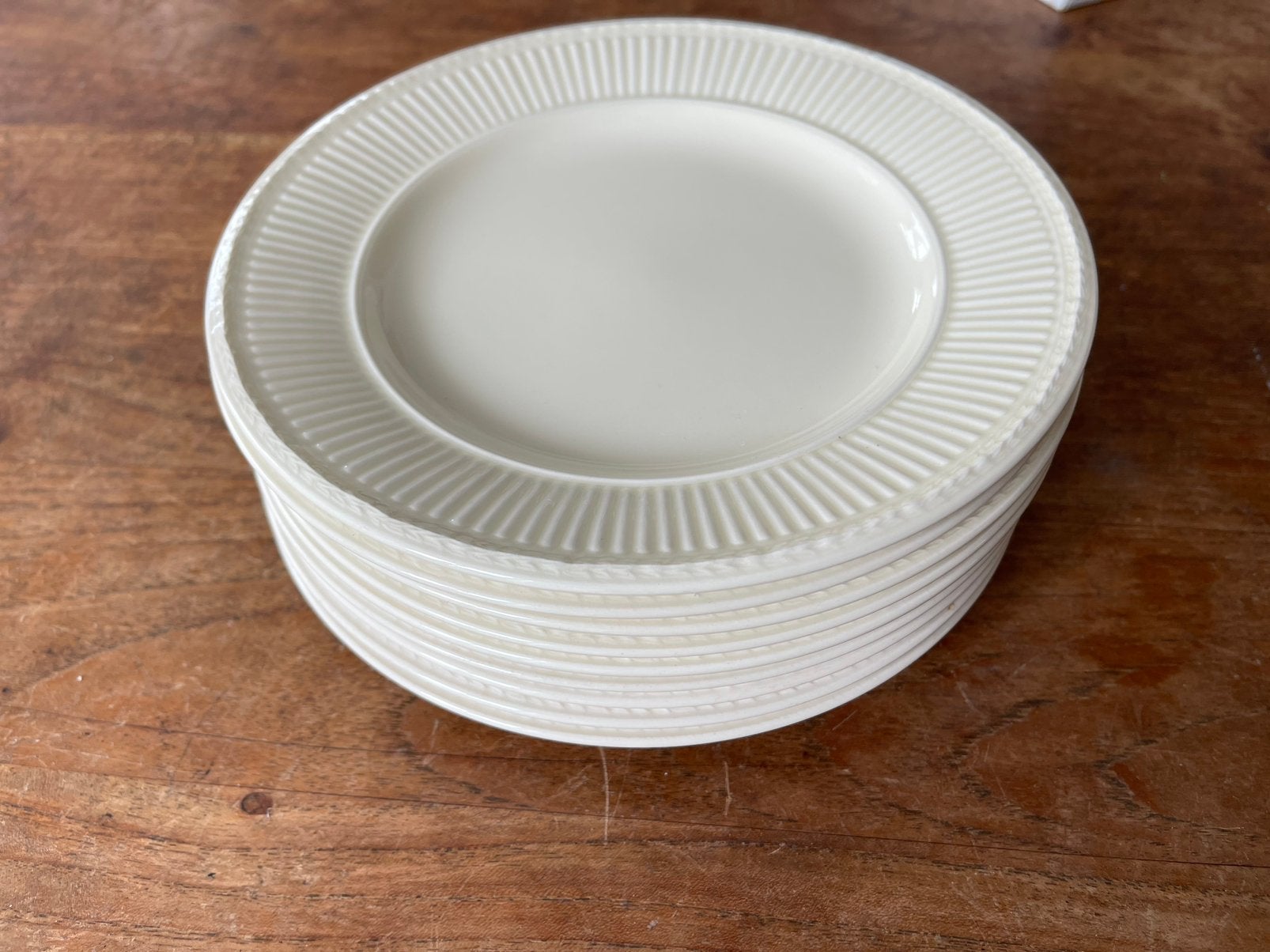 Wedgwood edme 8 gebaksborden pastei borden 18cm, Ophalen of Verzenden, Zo goed als nieuw, Aardewerk, Bord(en)