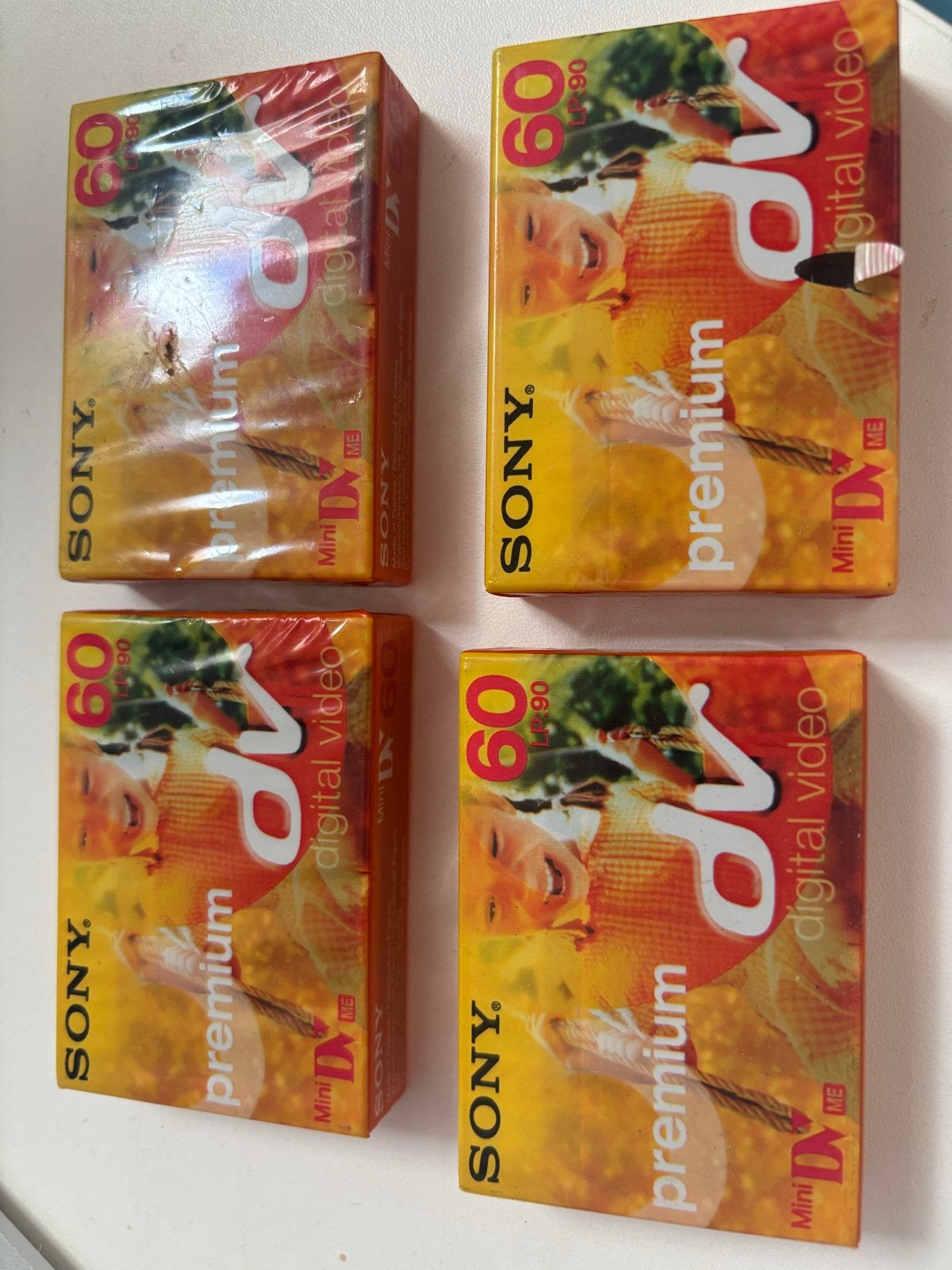 4x Sony Premium Mini DV digitale videobanden 60/90 min, Mini dv, Nieuw, Ophalen of Verzenden, Band, Disc of Geheugen