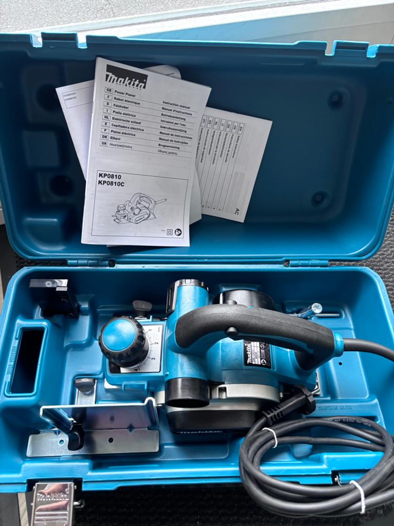 Makita KP0810 elektrische schaafmachine - Nieuw in doos, Ophalen of Verzenden, Nieuw