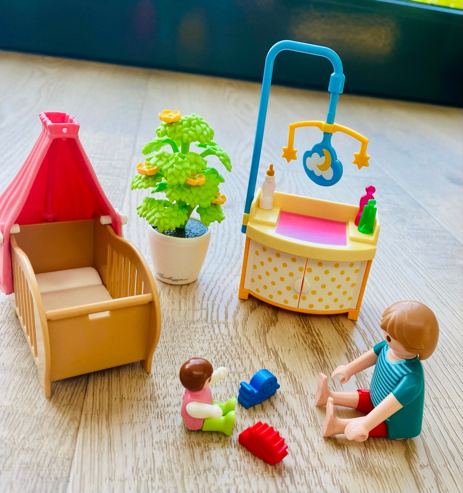 Playmobil Babykamer met wieg en commode, Ophalen, Complete set, Overige typen, Zo goed als nieuw