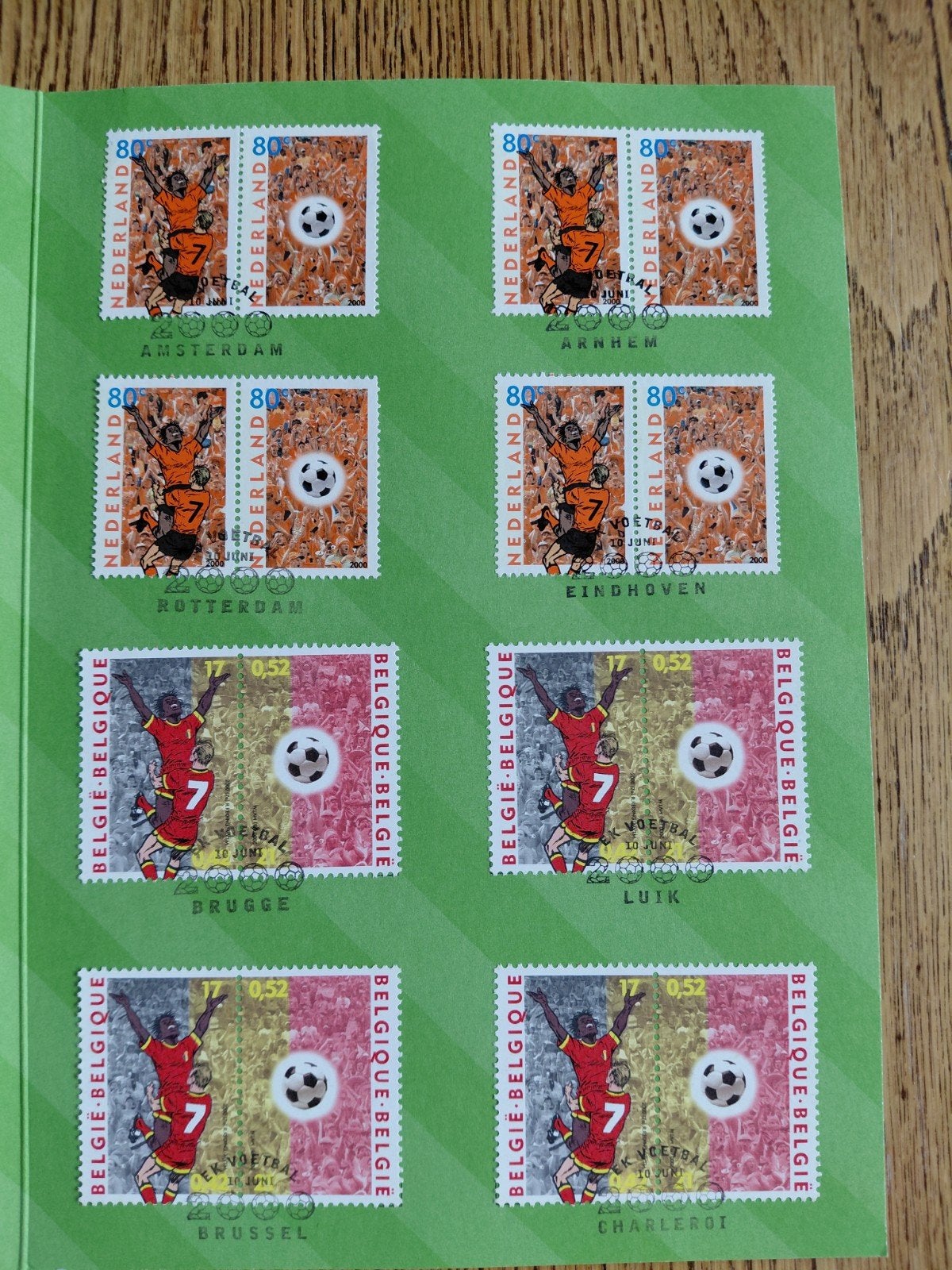 Speciale herinneringsmap EK Voetbal 2000 - Postzegels, Postzegels en Munten, Ophalen of Verzenden