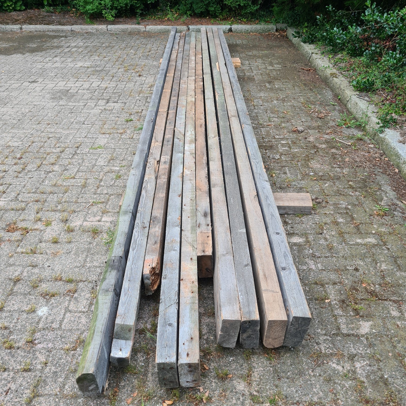 Partij Balken 10 stuks. Tussen 4.9 en 6.2 meter lang, Ophalen, Gebruikt, 300 cm of meer, Balk