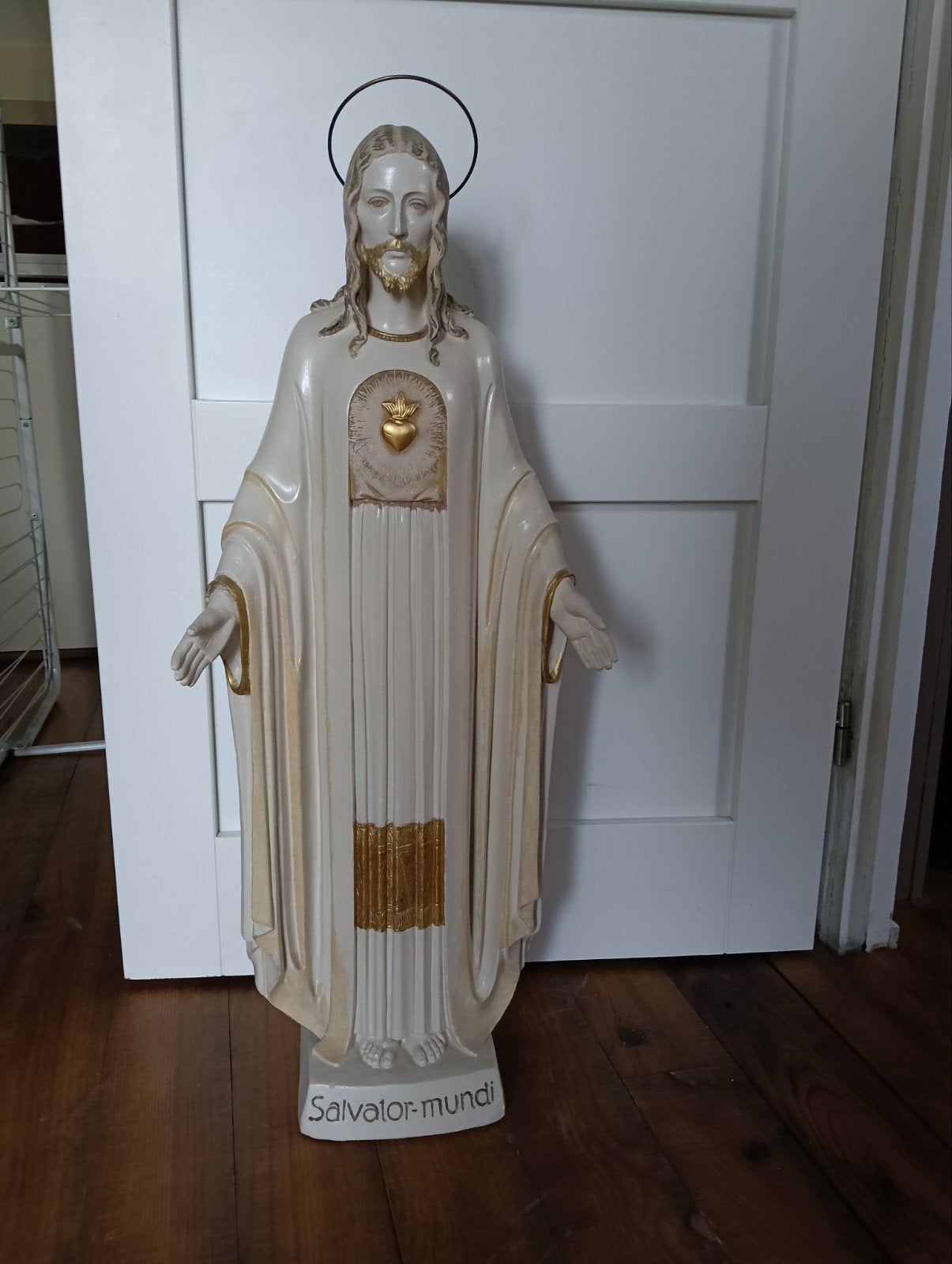 Heilig hartbeeld Salvator Mundi, Ophalen
