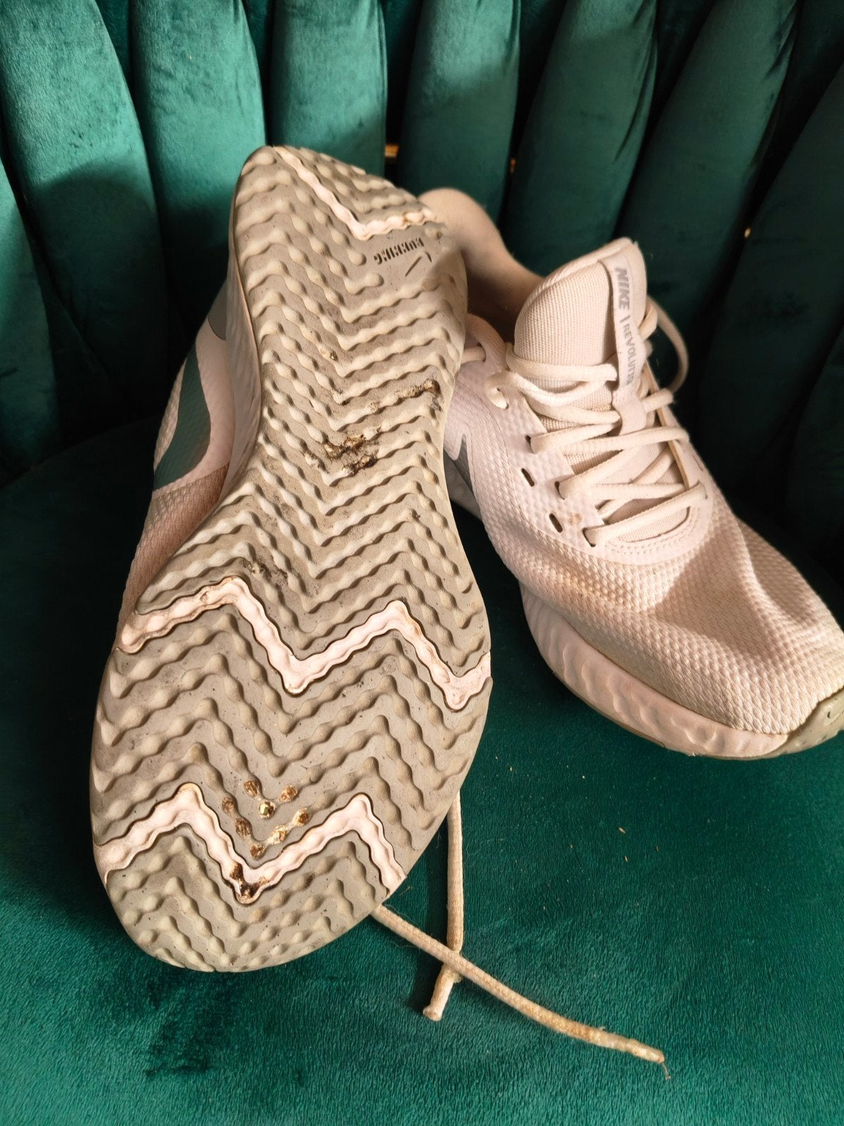 Nike Revolution 5 hardloopschoenen - Maat 40, Wit, Nike, Ophalen of Verzenden, Sneakers of Gympen