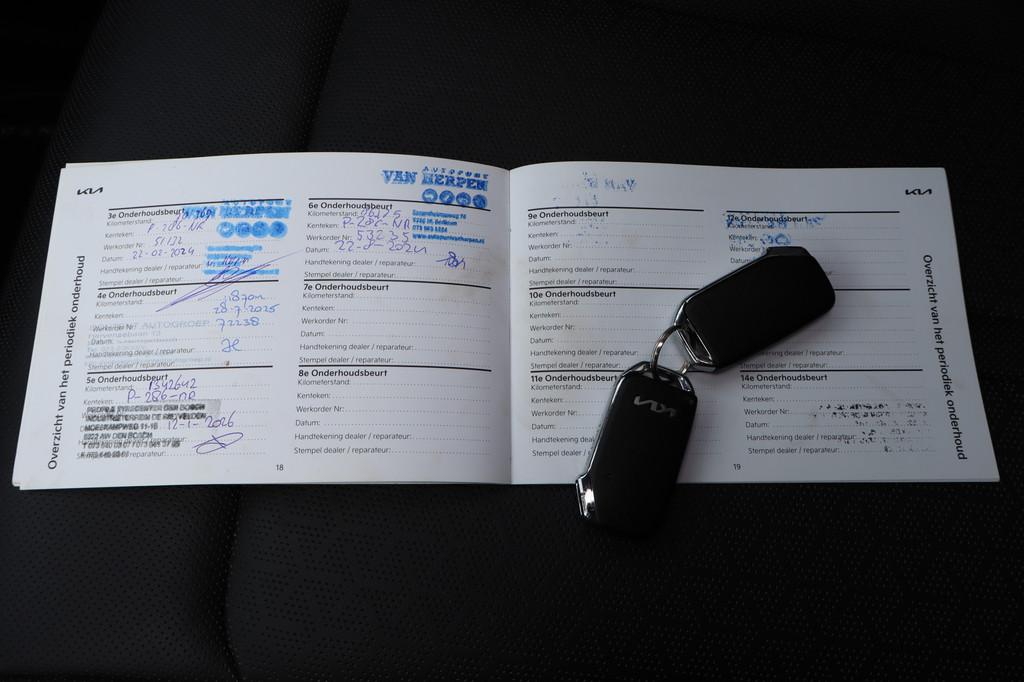 Kia Sorento 1.6 T-GDI Plug-in Hybrid 4WD DynamicPlusLine 7 p, Auto's, Kia, 12 maanden, Gebruikt, 4 cilinders, 7 stoelen