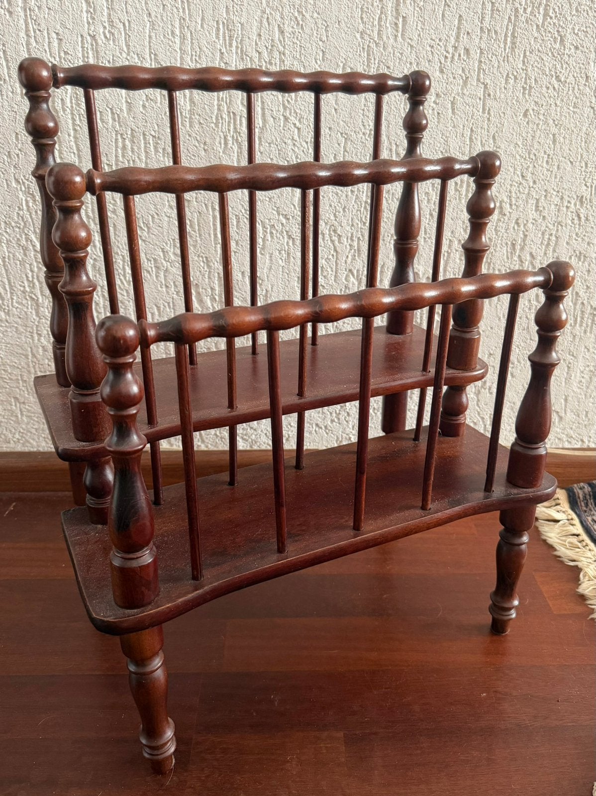 Houten krantenbak, Huis en Inrichting, Woonaccessoires | Krantenbakken en Lectuurbakken, Ophalen, Meerdere vakken, Lectuurbak