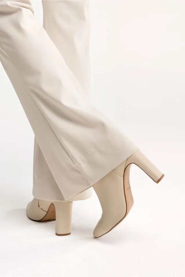 Studio Anneloes flared bonded broek kit travelstof mt XL, Beige, Maat 46/48 (XL) of groter, Ophalen of Verzenden, Zo goed als nieuw