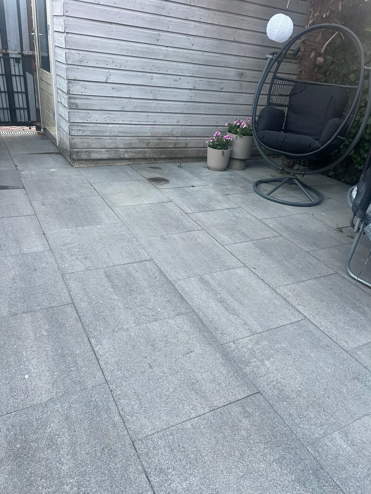 70 Nette tegels. 60 bij 60, Ophalen of Verzenden, Zo goed als nieuw, Beton, Terrastegels
