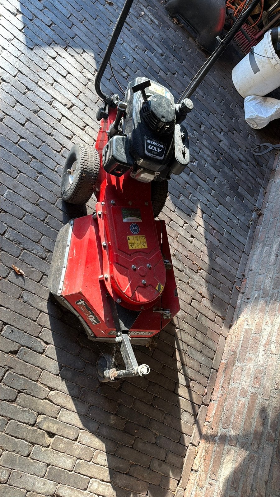 Tielburger onkruid borsel machine, Tuin en Terras, Ophalen, Zo goed als nieuw, Benzine