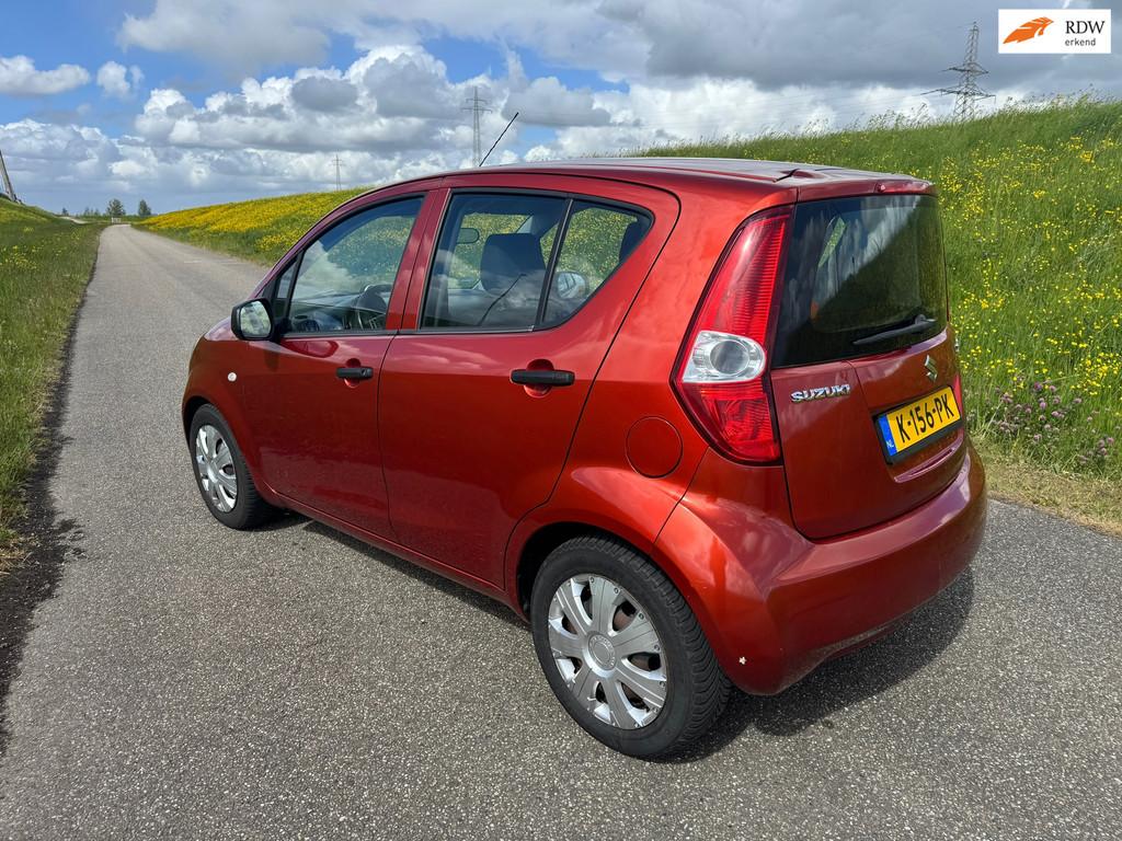 Suzuki Splash 1.0 Base, Auto's, Gebruikt, 31 €/maand, Overige kleuren, 996 cc